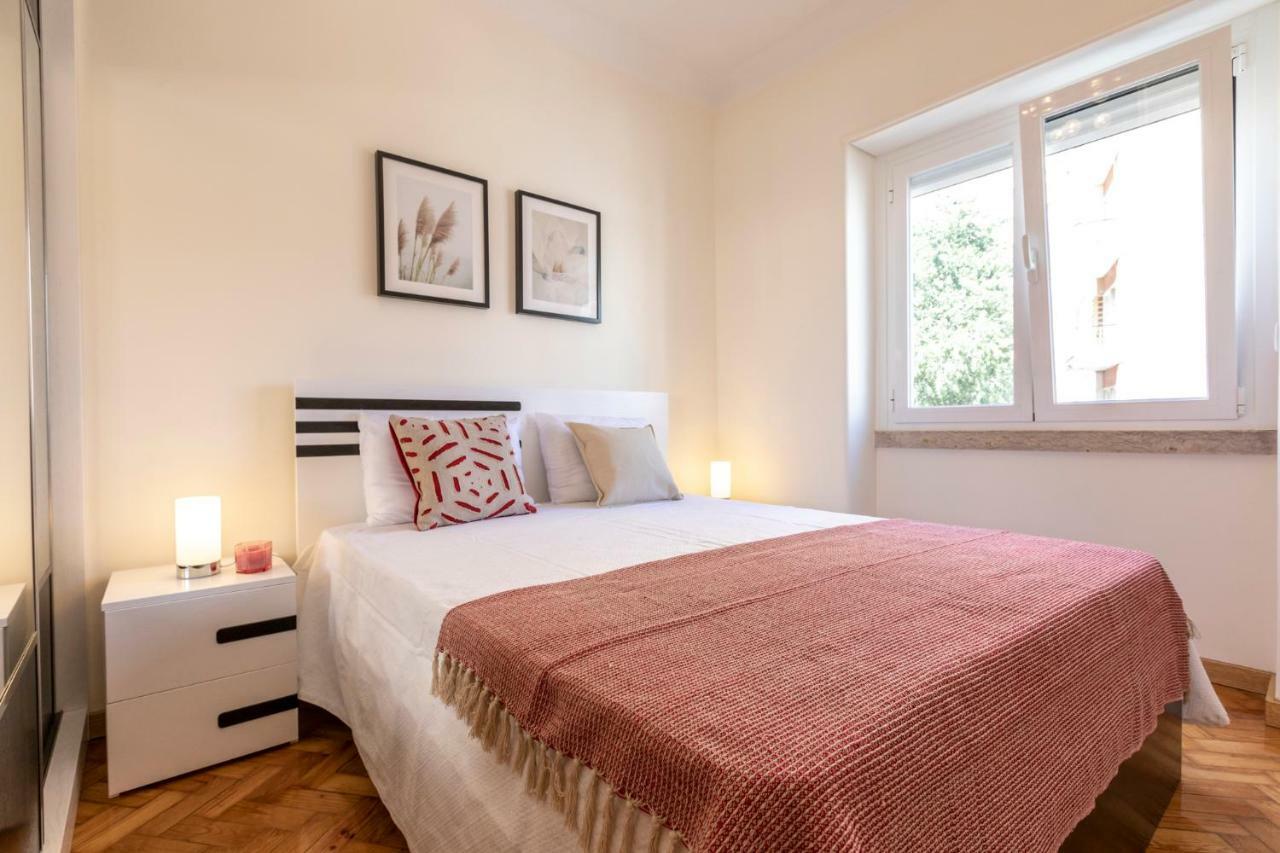 Like-Home-T3 Apt-Campolide, Near Amoreiras Mall Lisboa Dış mekan fotoğraf